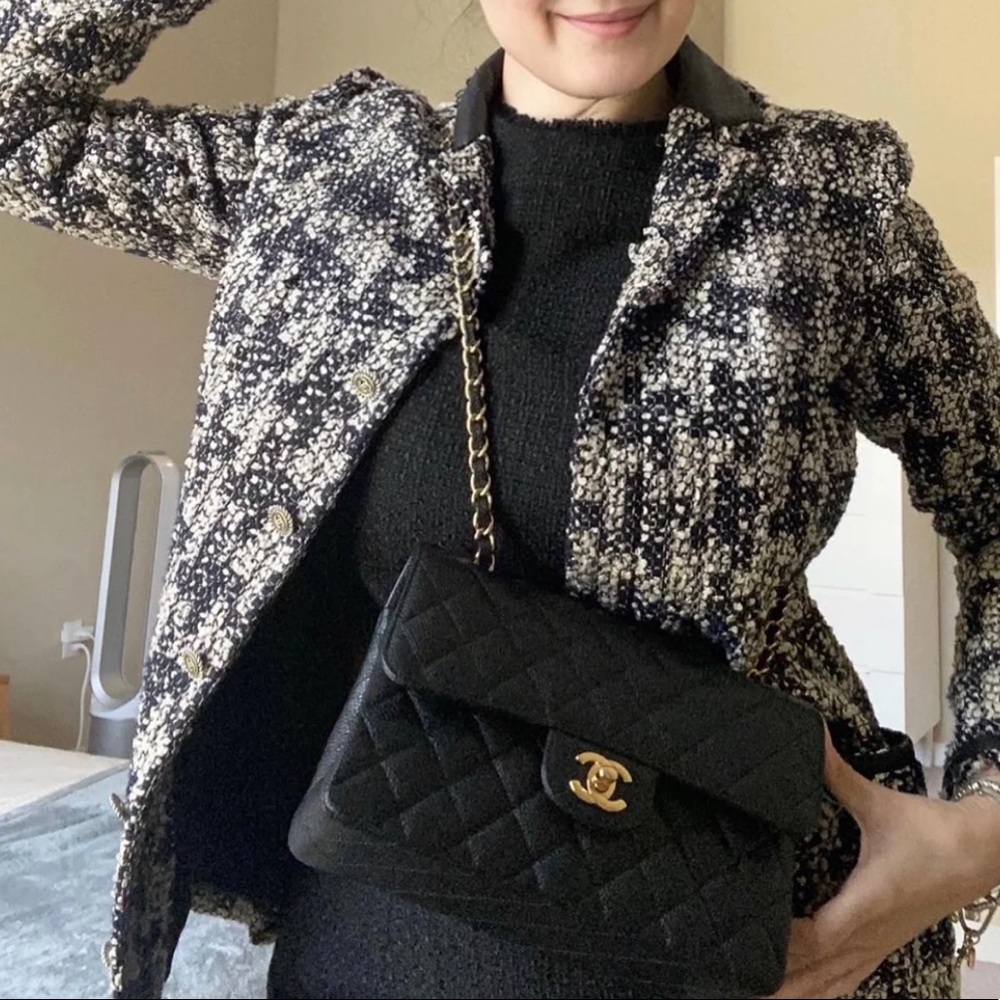 ❌NOW SOLD ❌Chanel runway 2005 fall tweed blazer - Picture 3 of 11